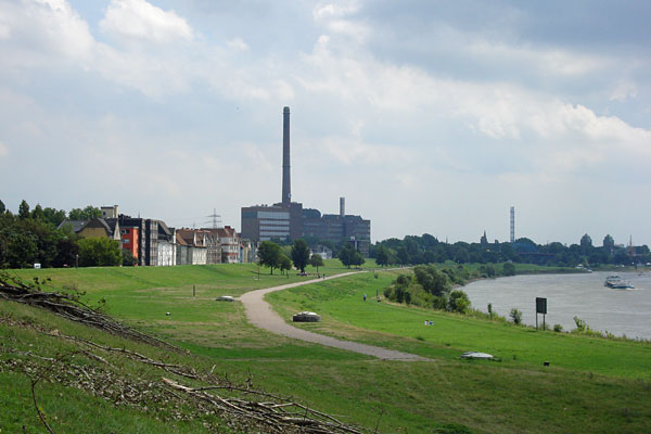 Duisburg - immer noch an der Ruhr entlang